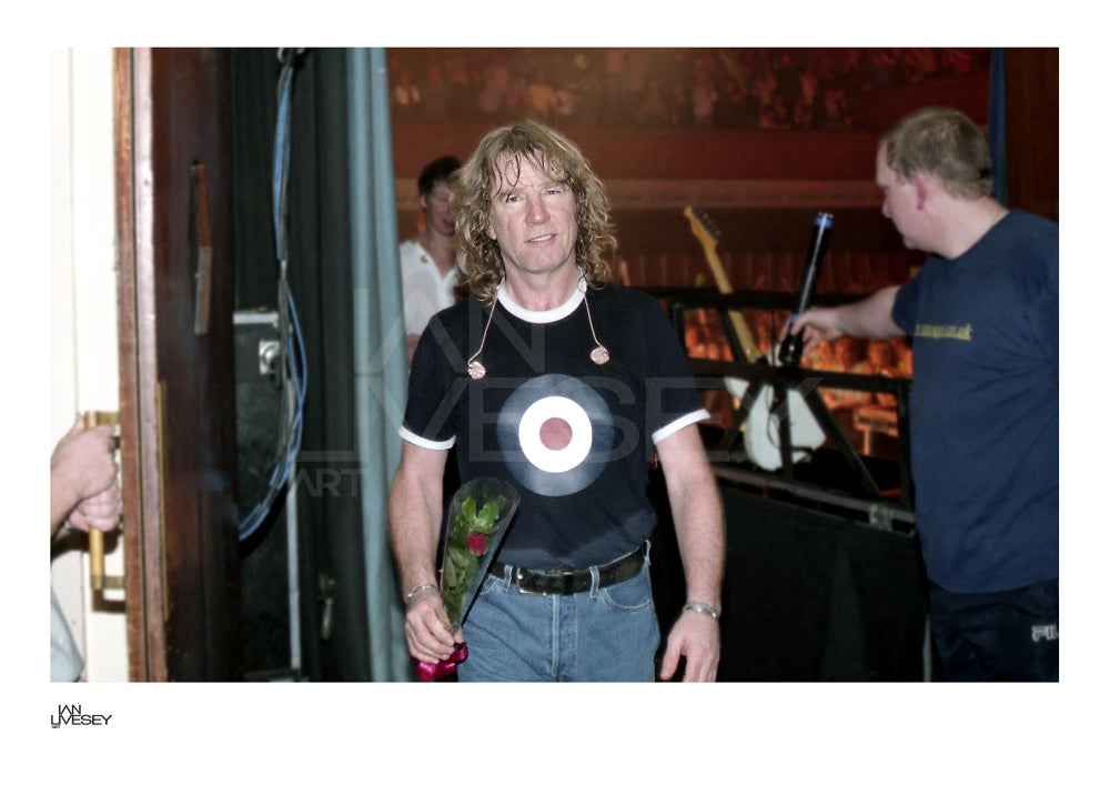 Rick Parfitt Leaving the Stage - Limited Edition prints